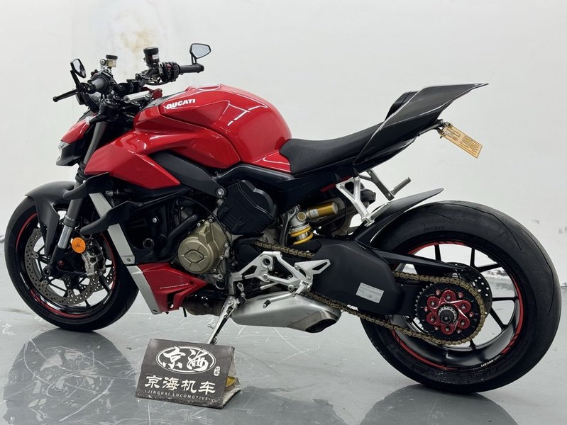 二手杜卡迪Street Fighter V4