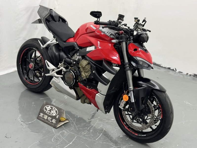 二手杜卡迪Street Fighter V4