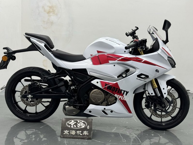 二手QJMOTOR赛250