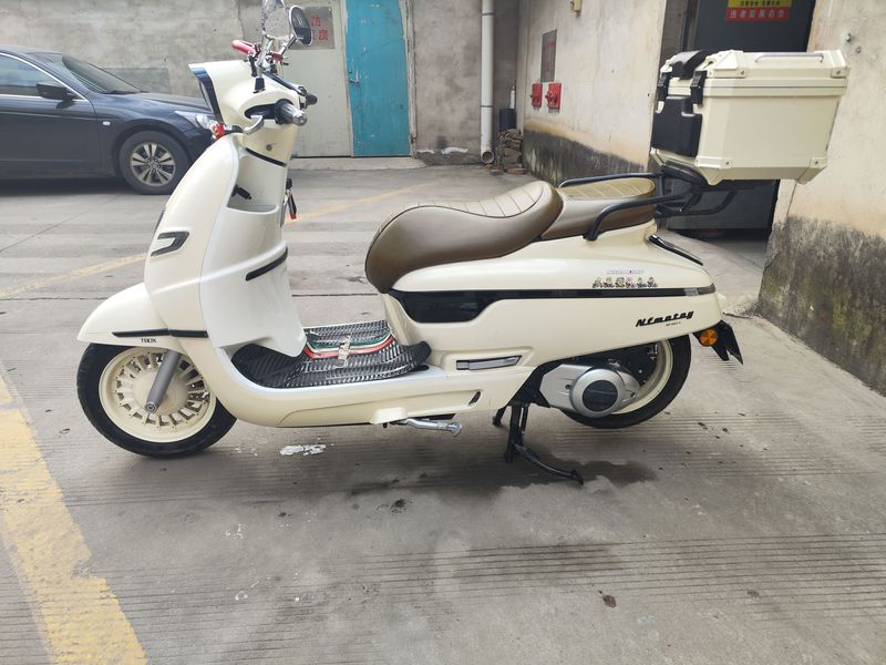 二手南方梦拉丽莎 飞戈