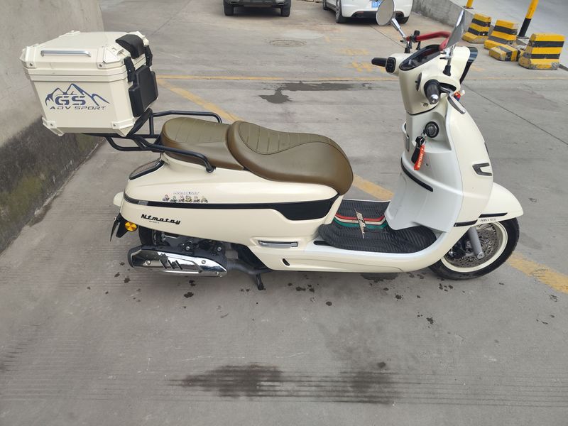 二手南方梦拉丽莎 飞戈