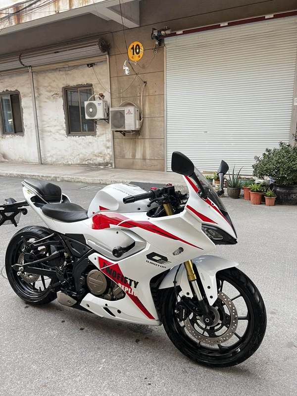 二手QJMOTOR赛250