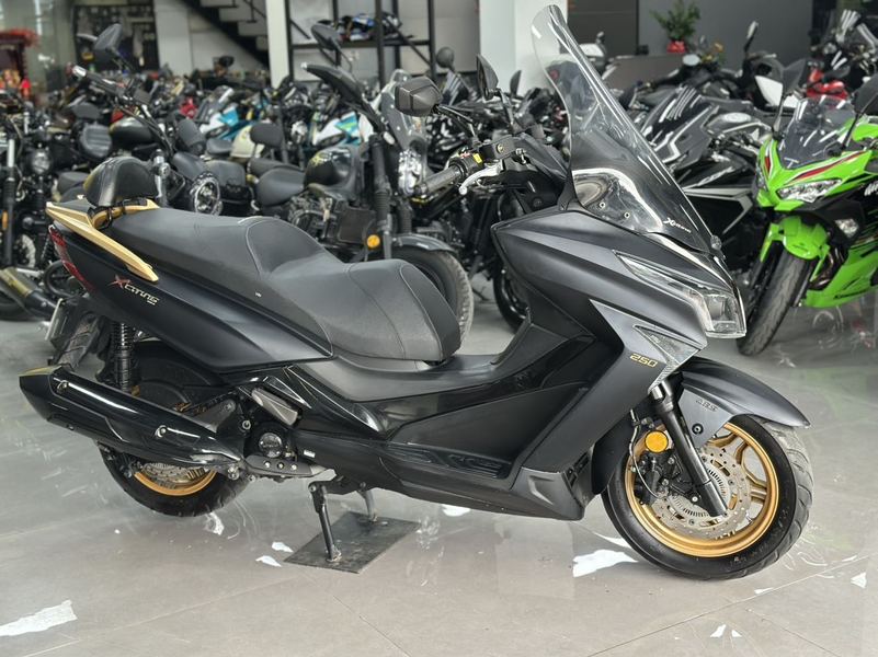 二手光阳赛艇 250