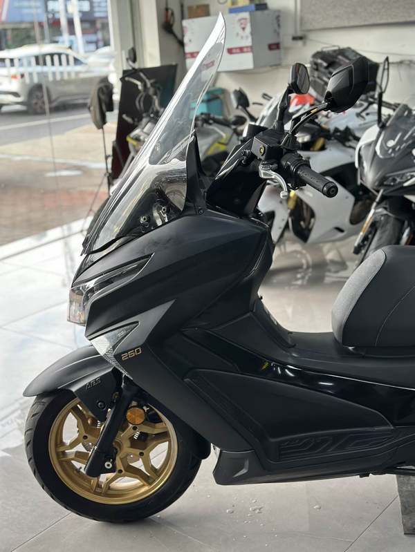 二手光阳赛艇 250