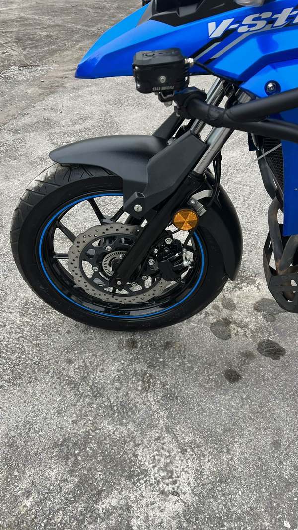 二手豪爵铃木DL250