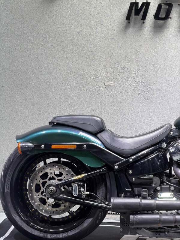 二手哈雷戴维森突破者 Breakout