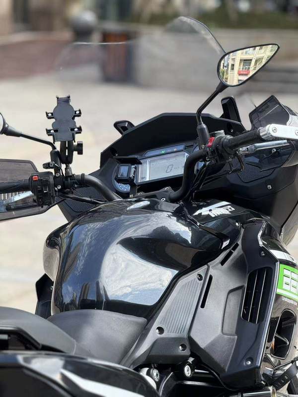 二手贝纳利600GC