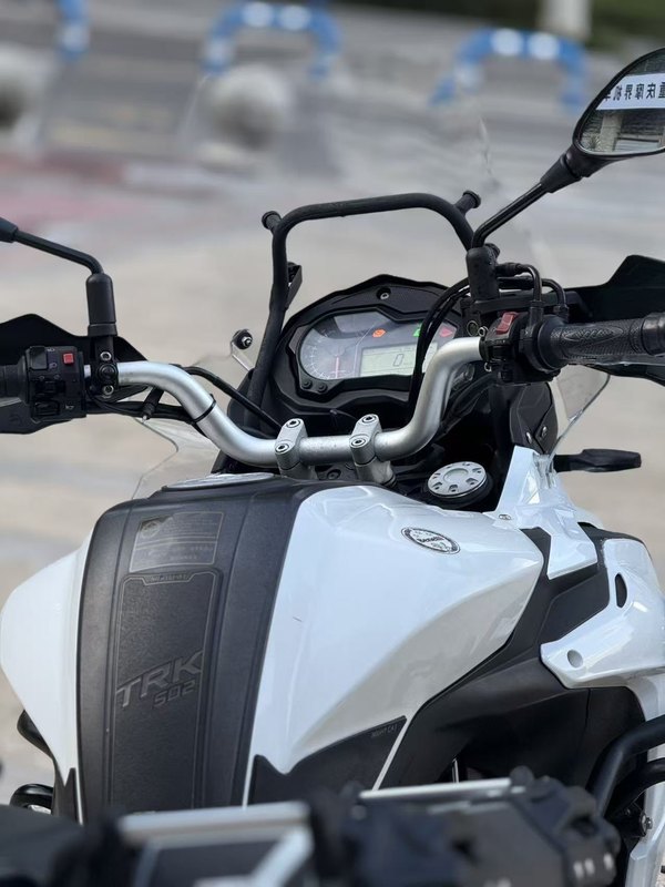 二手贝纳利金鹏 TRK502