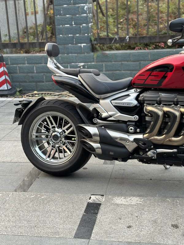 二手凯旋Rocket 3