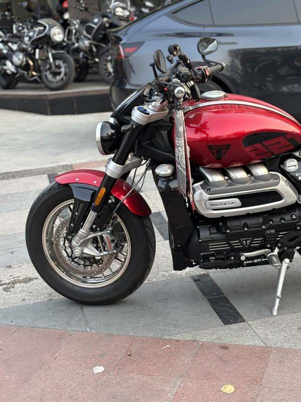 二手凯旋Rocket 3