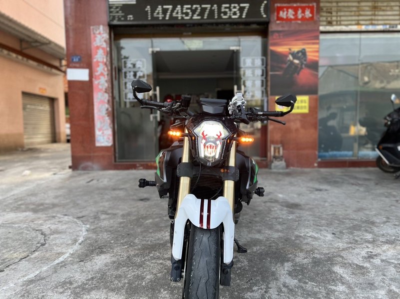 二手贝纳利TNT600i