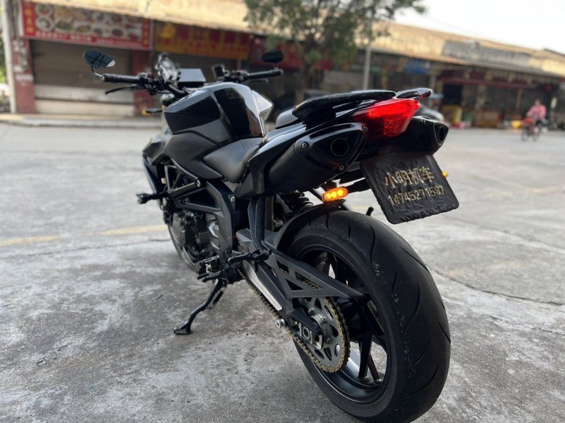 二手贝纳利TNT600i