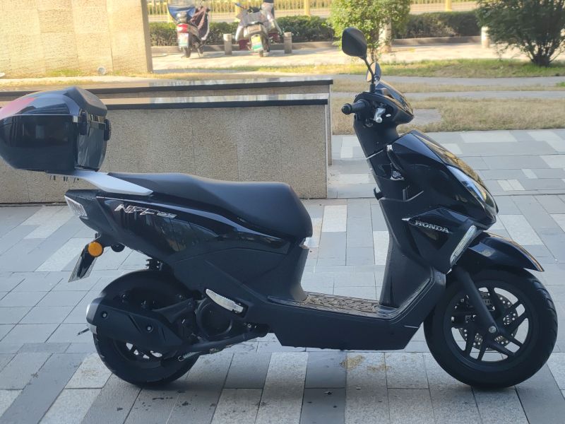 二手五羊本田NPF125