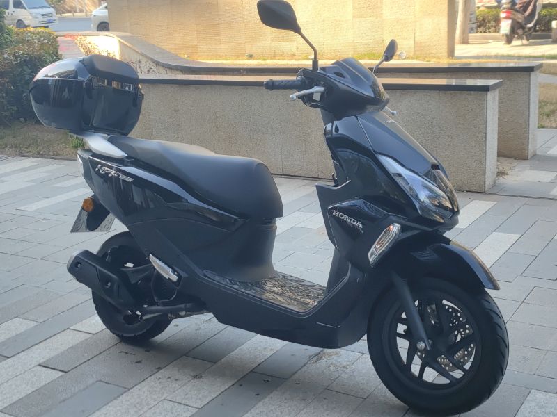 二手五羊本田NPF125