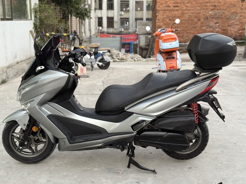 二手光阳赛艇 250