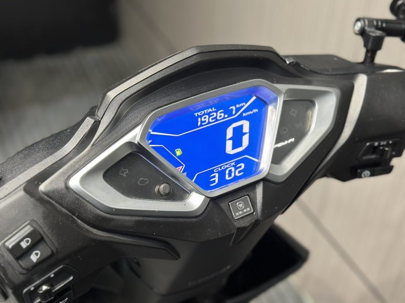 二手五羊本田NX125