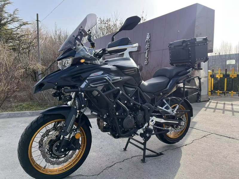 二手贝纳利TRK552