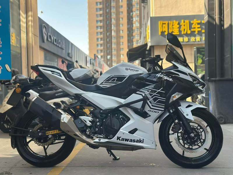 二手川崎Ninja 400
