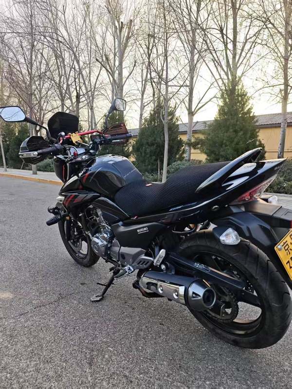 二手豪爵铃木骊驰 GW250