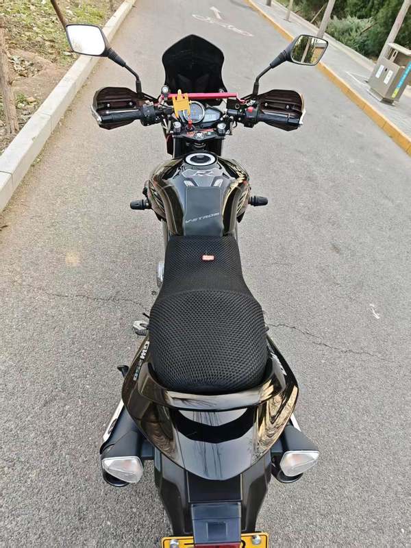 二手豪爵铃木骊驰 GW250