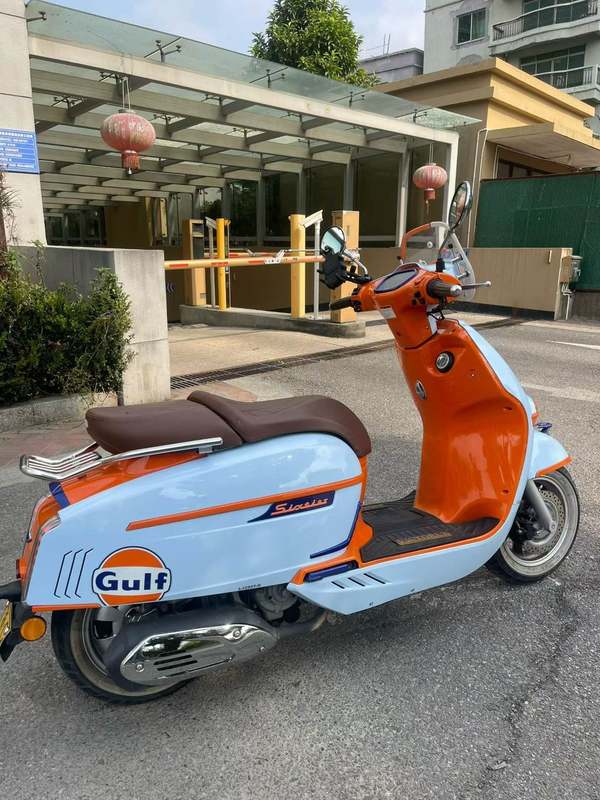 二手维多利亚Sixties 250Si