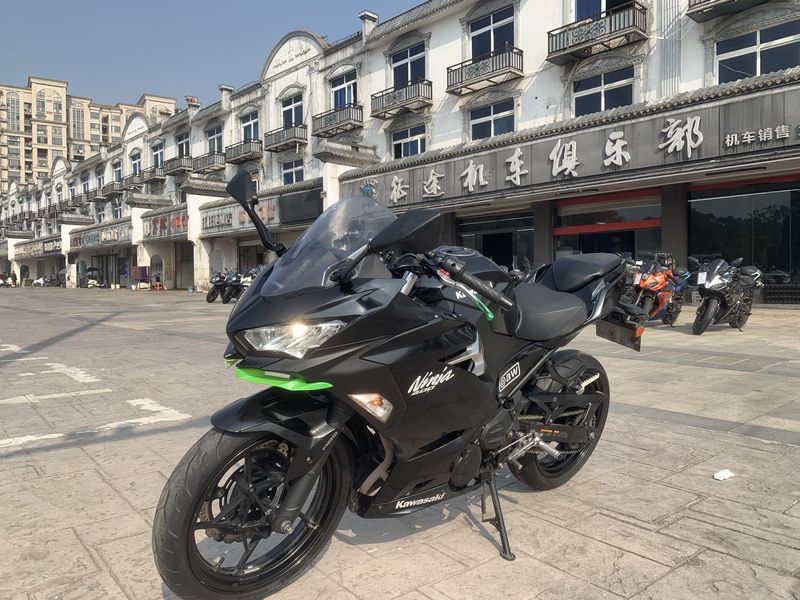 二手川崎Ninja 400