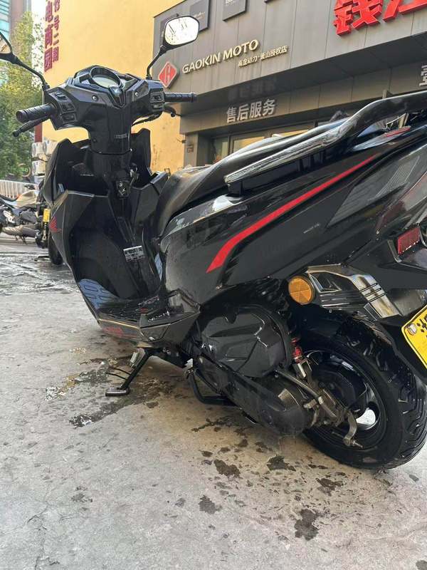 二手新大洲本田裂行 RX125Fi