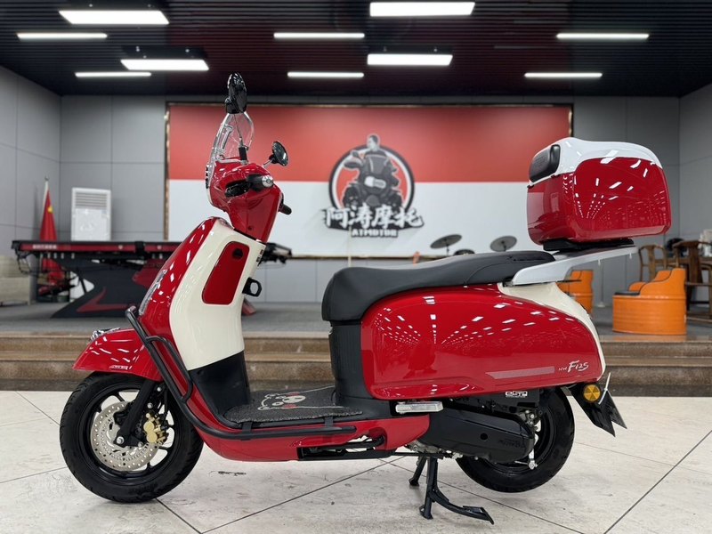 二手五羊本田NWF125