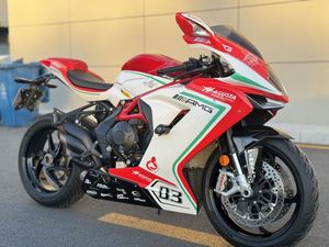 二手奥古斯塔F3 800