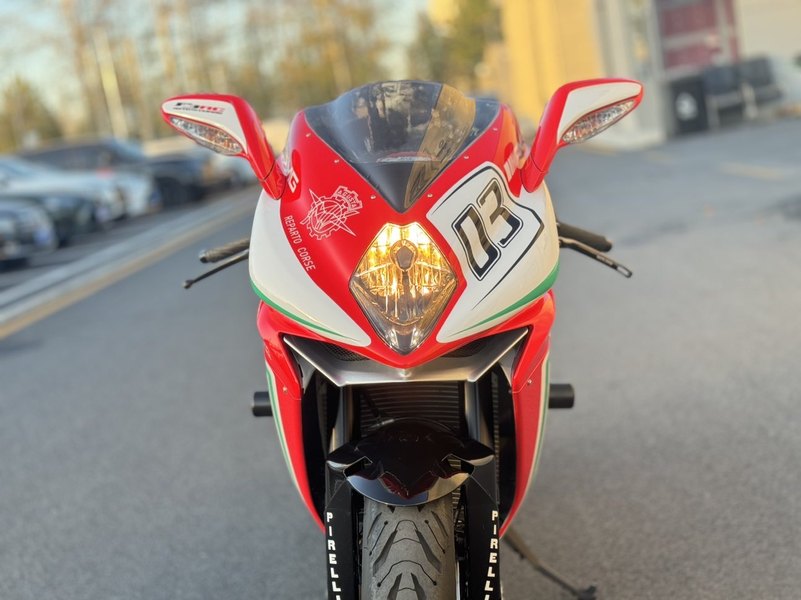 二手奥古斯塔F3 800