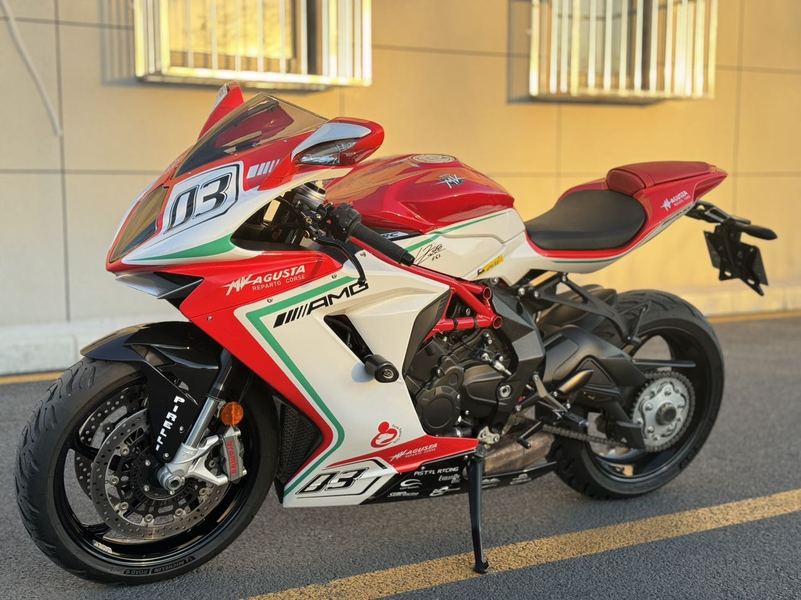 二手奥古斯塔F3 800