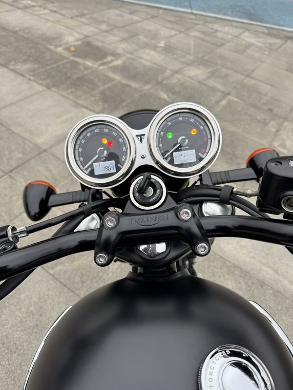 二手凯旋Bonneville T120