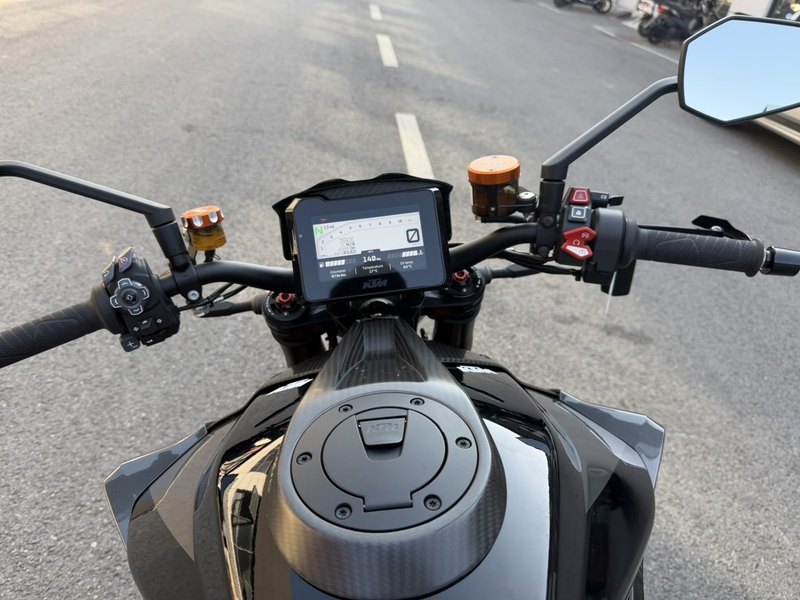二手KTMR2R1290 Super Duke