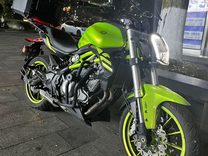 二手贝纳利蓝宝龙 BN302S