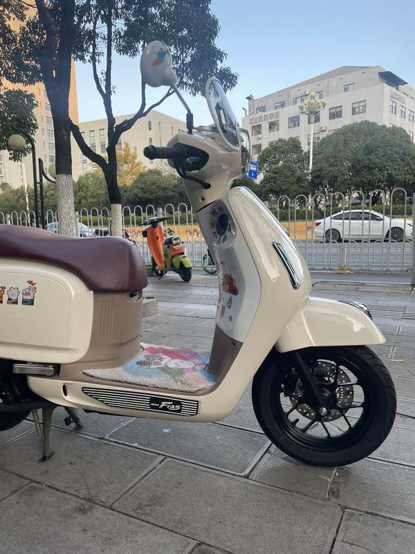 二手五羊本田NWF125