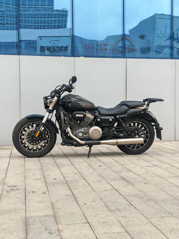 二手奔达Rock300 灰石