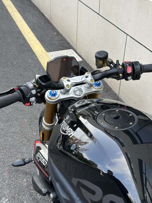 二手凯旋Speed Triple 1200