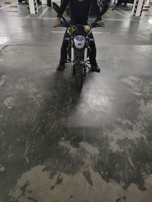 二手银钢小怪兽150