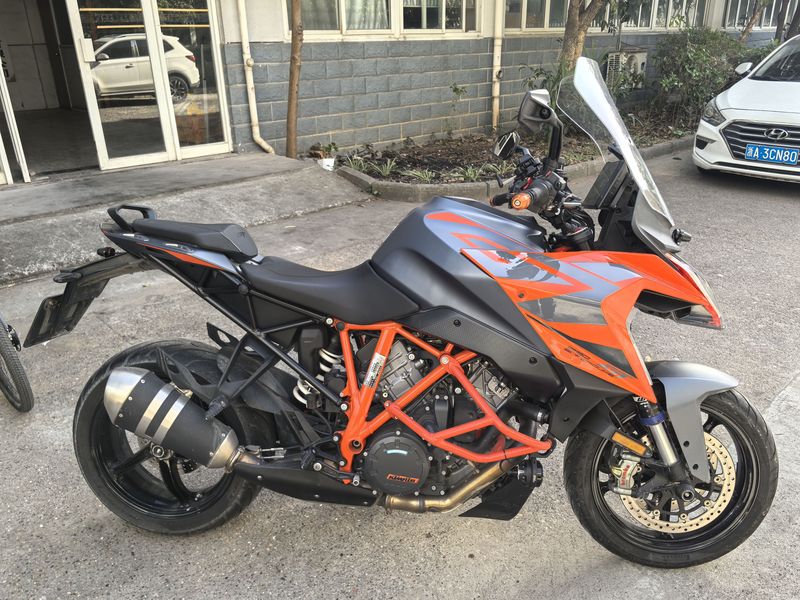 二手KTMR2R1290 Super Duke GT