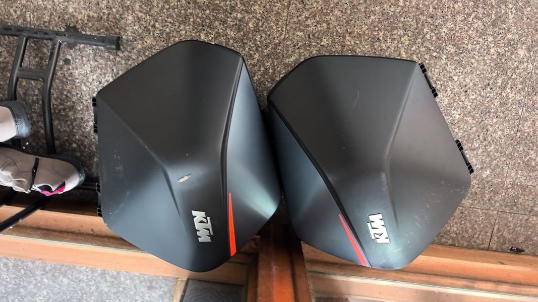 二手KTMR2R1290 Super Duke GT