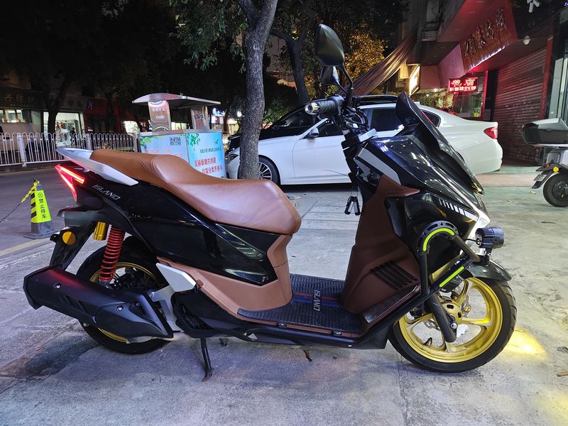 二手猎变闪电狗150