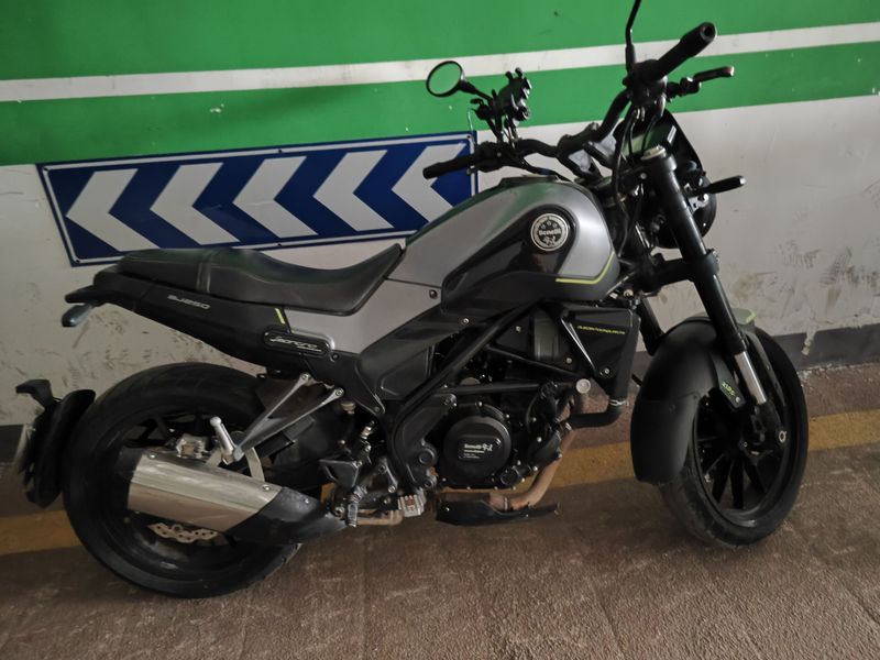 二手贝纳利幼狮 Leoncino 250