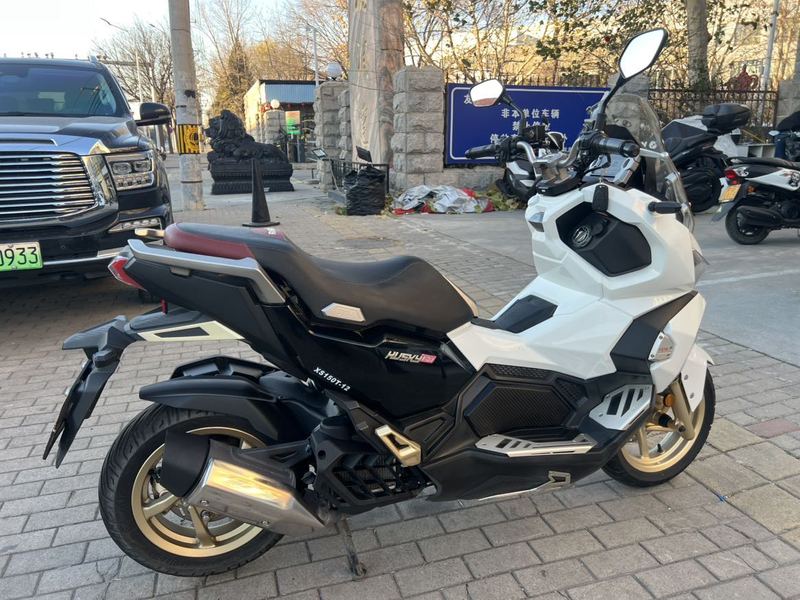 二手三阳哈士奇 Husky ADV150