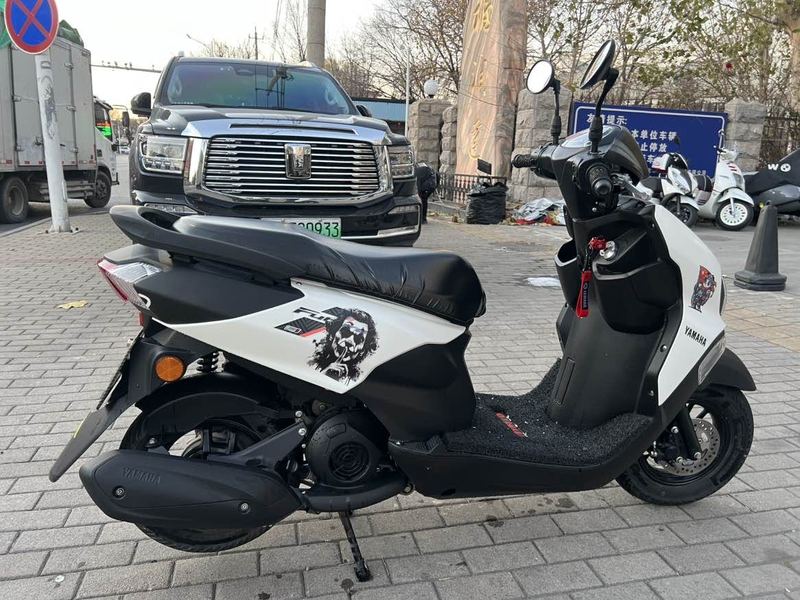 二手建设雅马哈旭鹰125