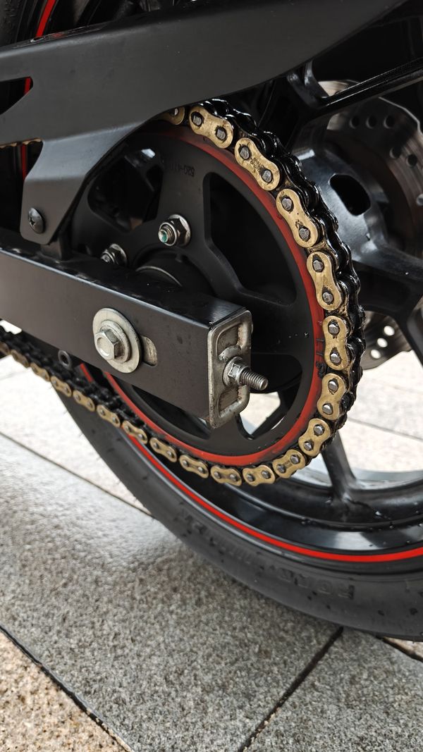 二手豪爵铃木DL250