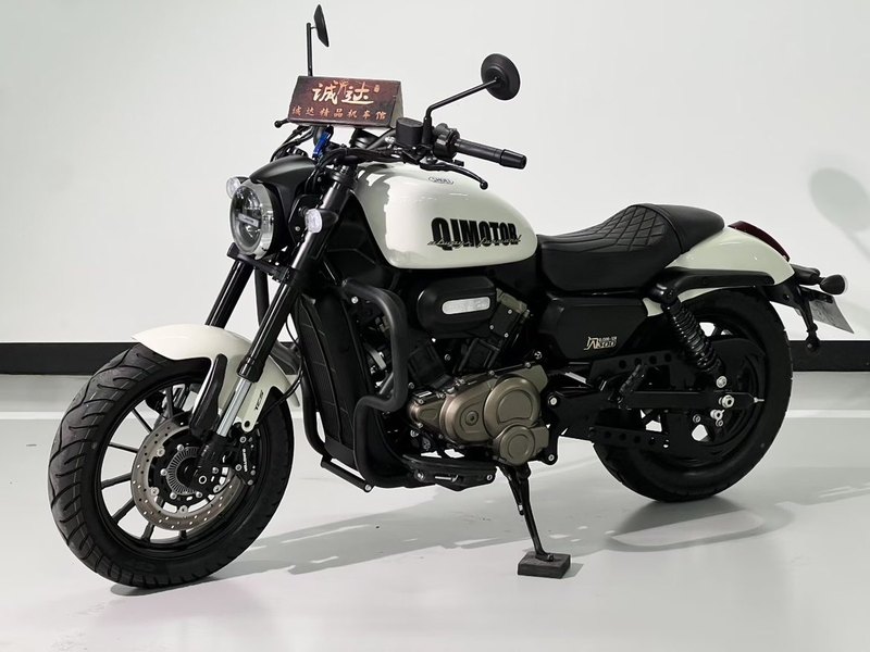 二手QJMOTOR闪300