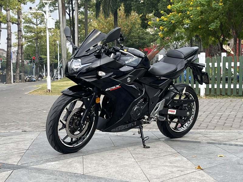 二手豪爵铃木GSX250R