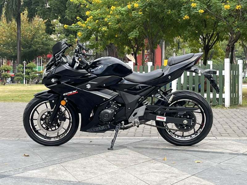 二手豪爵铃木GSX250R