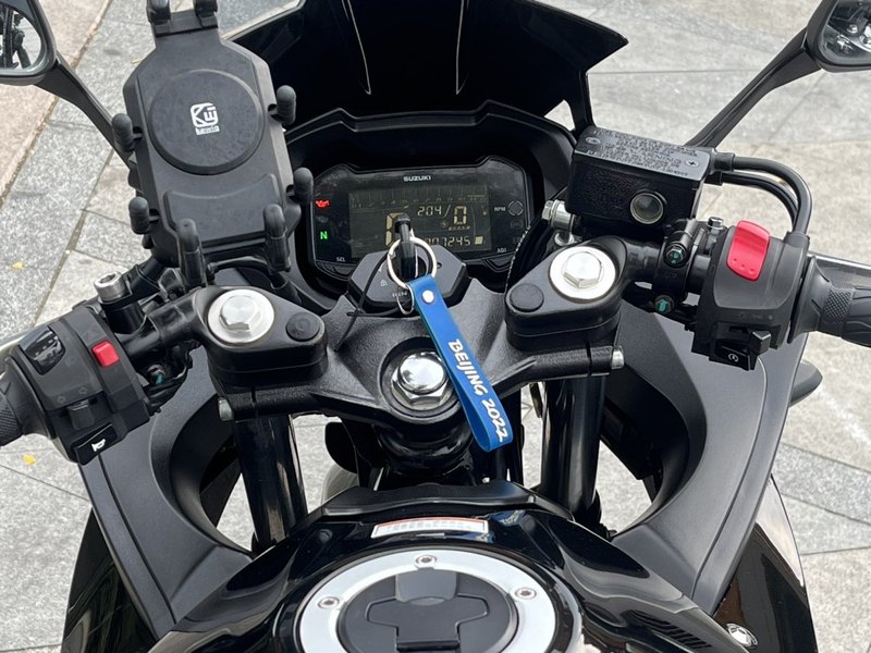 二手豪爵铃木GSX250R