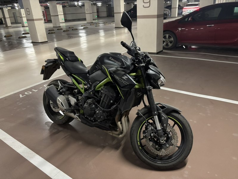 二手川崎Z900
